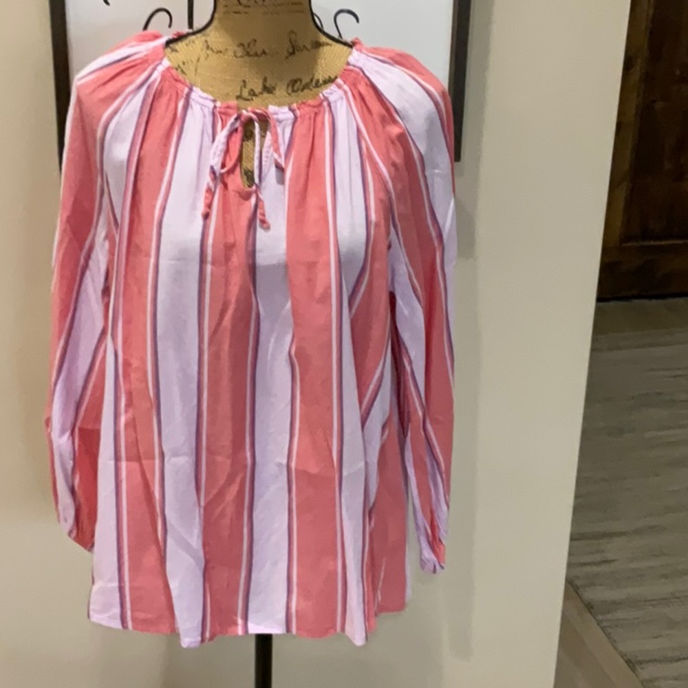 Women’s blouse!